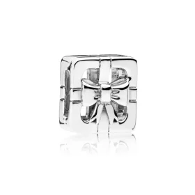 PANDORA REFLEXIONS™ Sweet Gift Box Clip Charm - 797538 PANDORA REFLEXIONS™ Sweet Gift Box Clip Charm - 797538