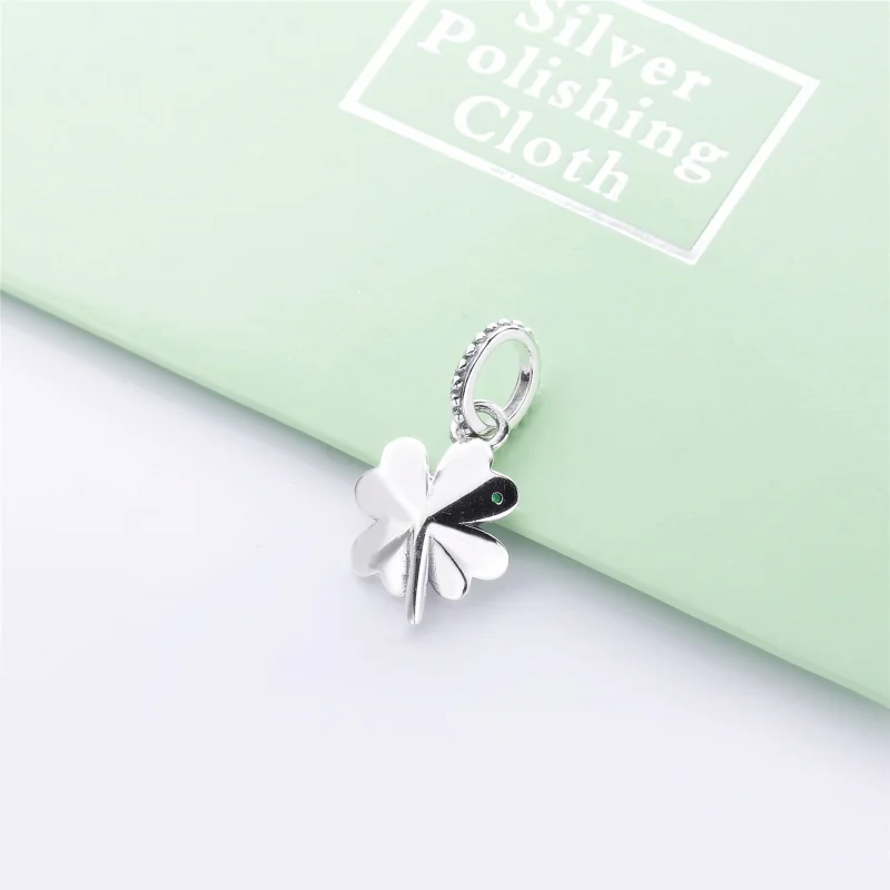 (image for) Lucky Four-Leaf Clover Pendant, Pandora Shine™ - 397965NAG - View 4