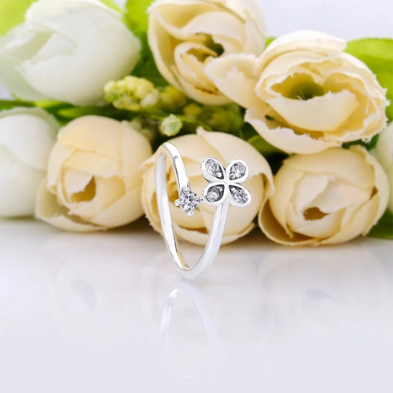 (image for) PANDORA Four-Petal Flowers Twisted Ring - 197988CZ - View 2