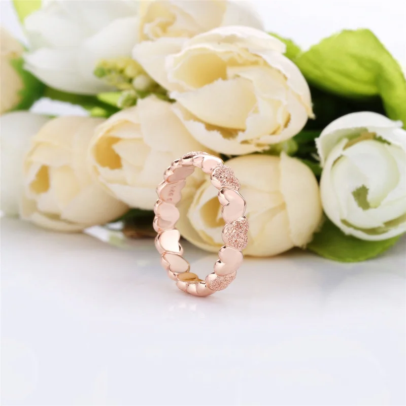 (image for) Matte Brilliance Hearts Ring, Pandora Rose™ - 187950 - View 2