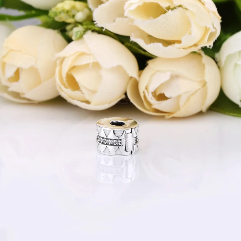 (image for) PANDORA Sparkling Jagged Lines Clip - 798067CZ - View 3