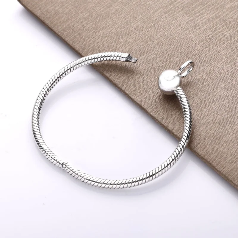 (image for) Pandora Moments Large O Pendant - 398330 - View 3