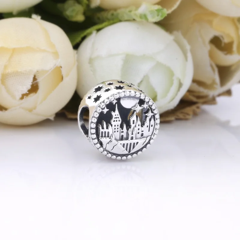 (image for) PANDORA Harry Potter, Hogwarts School of Witchcraft and Wizardry Charm - 798622C - View 5