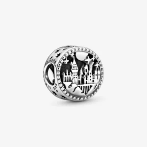 (image for) PANDORA Harry Potter, Hogwarts School of Witchcraft and Wizardry Charm - 798622C00