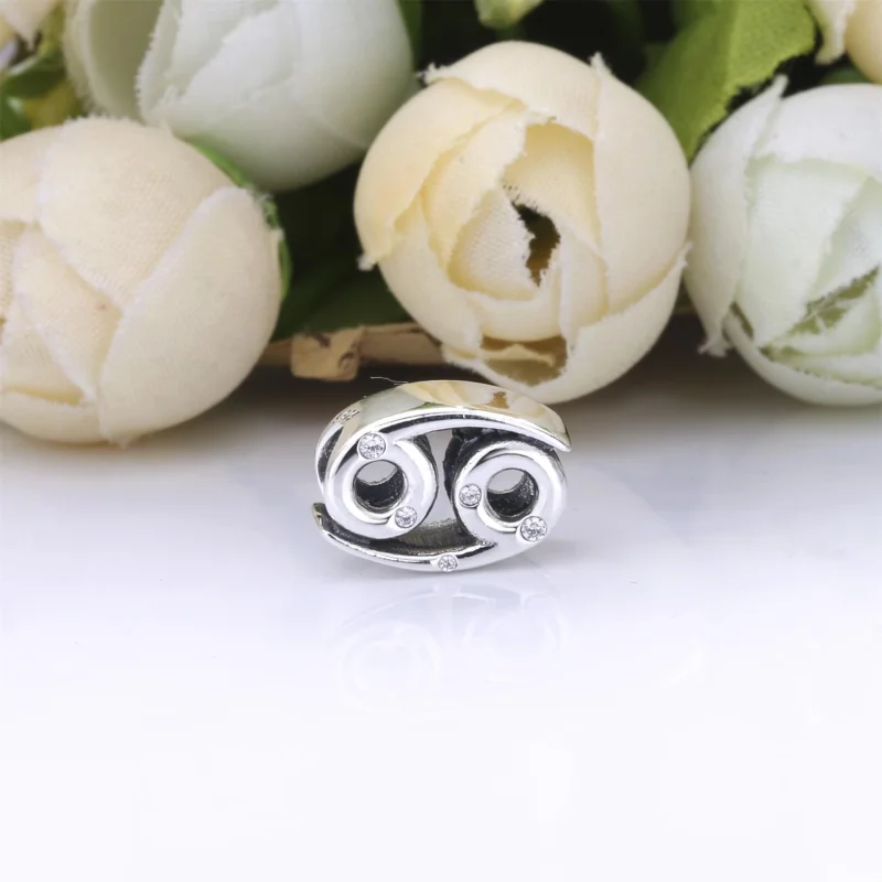 (image for) PANDORA Sparkling Cancer Zodiac Charm - 798434C01 - View 3