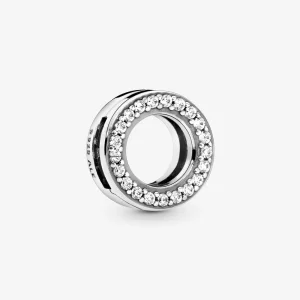 (image for) PANDORA Circle of Pavé Clip Charm - 798600C01