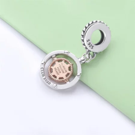 Pandora Club 2020 Compass Dangle Charm - 788590C01