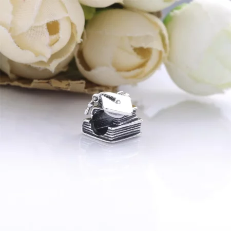 PANDORA 2020 Graduation Books Charm - 798910C00