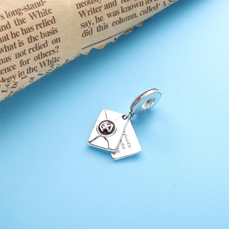(image for) PANDORA Harry Potter, Hogwarts Acceptance Letter Dangle Charm - 799125C01 - View 3