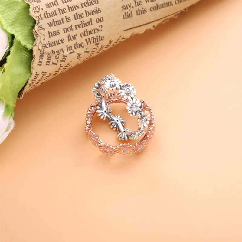 (image for) PANDORA Sparkling Daisy Flower Crown Ring - 198799C01 - View 2
