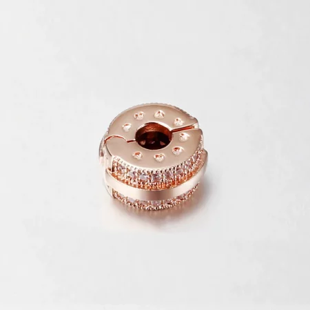 PANDORA Sparkling Pavé Lines & Logo Clip Charm - 789042C01