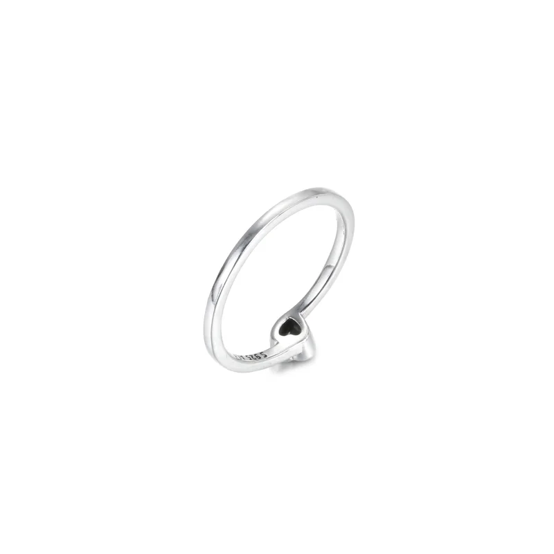 (image for) PANDORA Clear Tilted Heart Solitaire Ring - 199267C02 - View 5