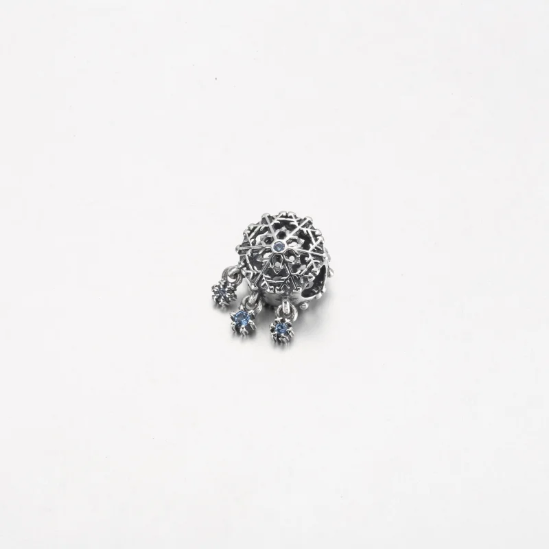 (image for) PANDORA Icy Snowflake Drop Charm - 792367C01 - View 9