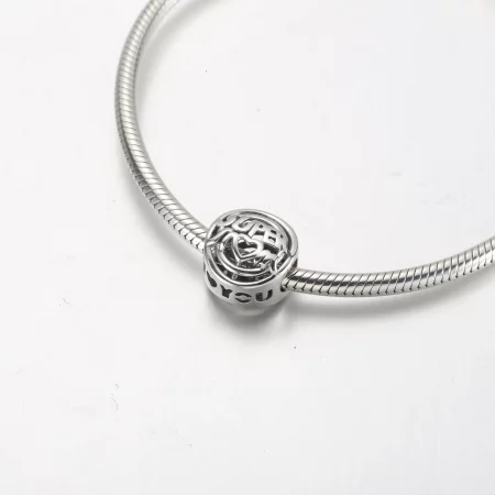 PANDORA Mom Hero Openwork Charm - 792644C00