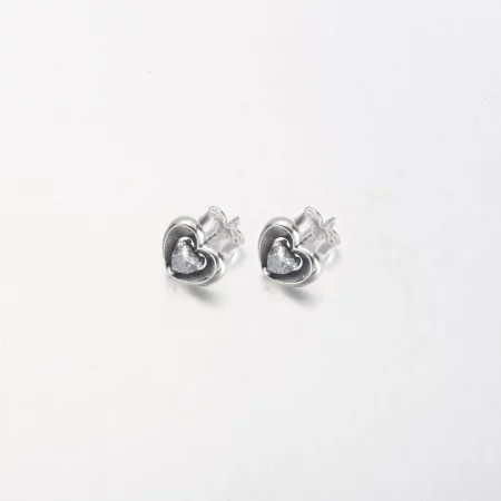 PANDORA Radiant Heart & Floating Stone Stud Earrings - 292500C01