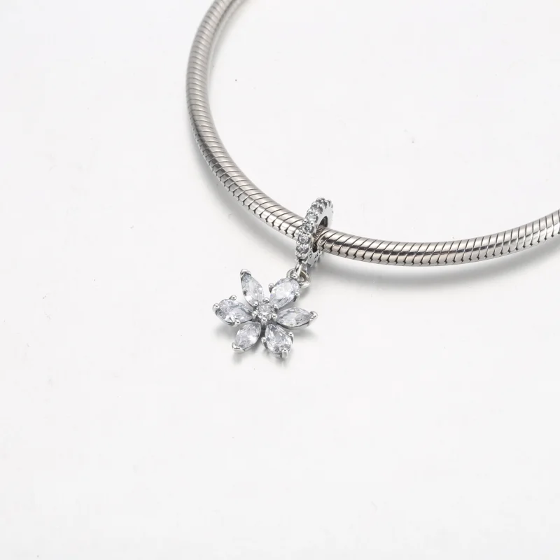 (image for) PANDORA Sparkling Herbarium Cluster Dangle Charm - 792382C01 - View 7