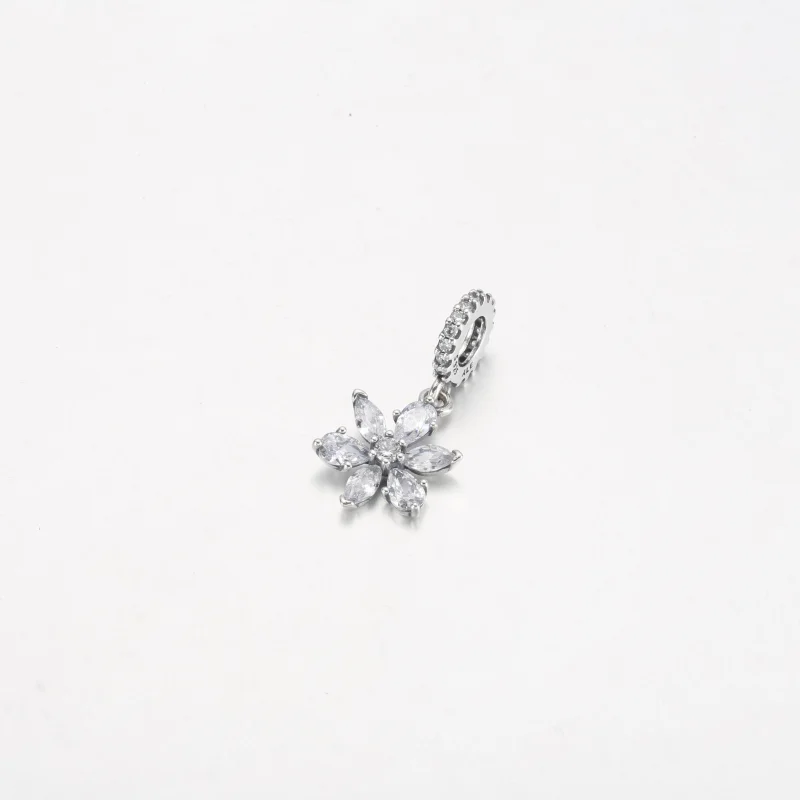(image for) PANDORA Sparkling Herbarium Cluster Dangle Charm - 792382C01 - View 8