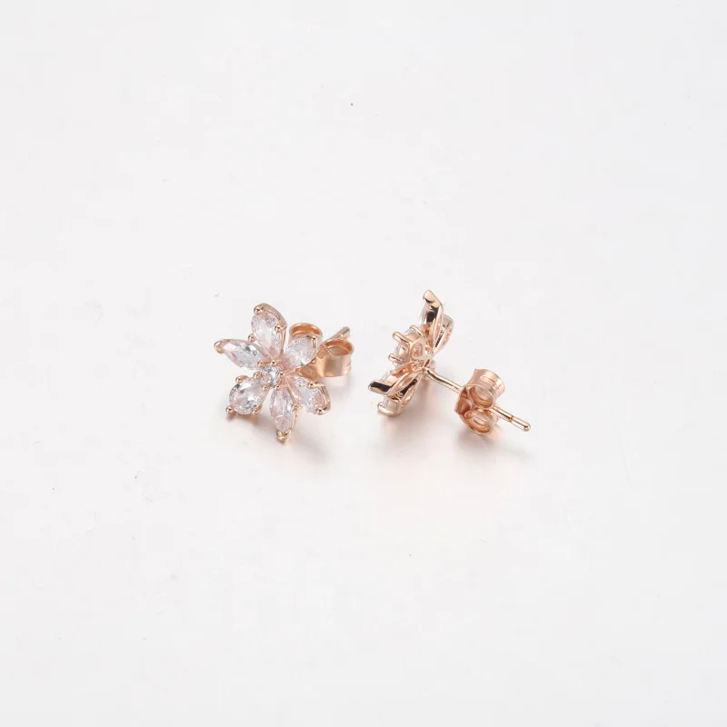 (image for) PANDORA Sparkling Herbarium Cluster Stud Earrings - 282407C01 - View 7