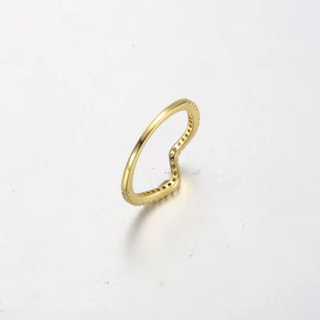 PANDORA Sparkling Wave Ring - 162539C01