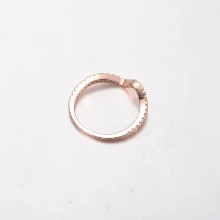 PANDORA Sparkling Wave Ring - 182539C01