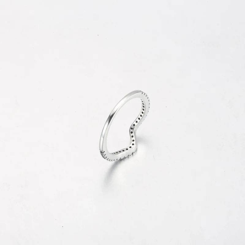 (image for) PANDORA Sparkling Wave Ring - 192539C01 - View 8