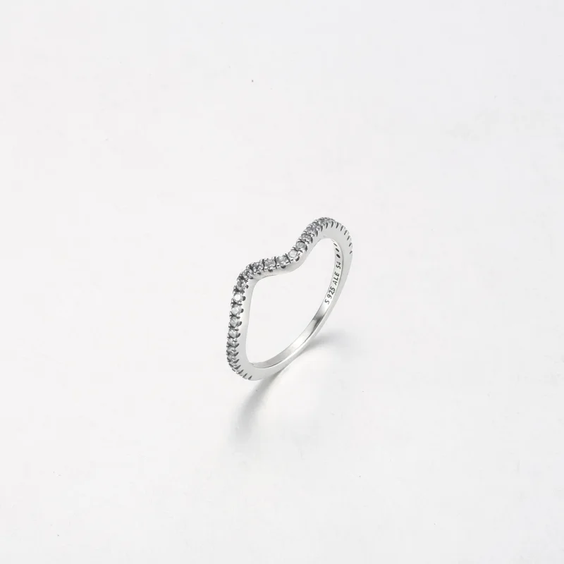 (image for) PANDORA Sparkling Wave Ring - 192539C01 - View 9