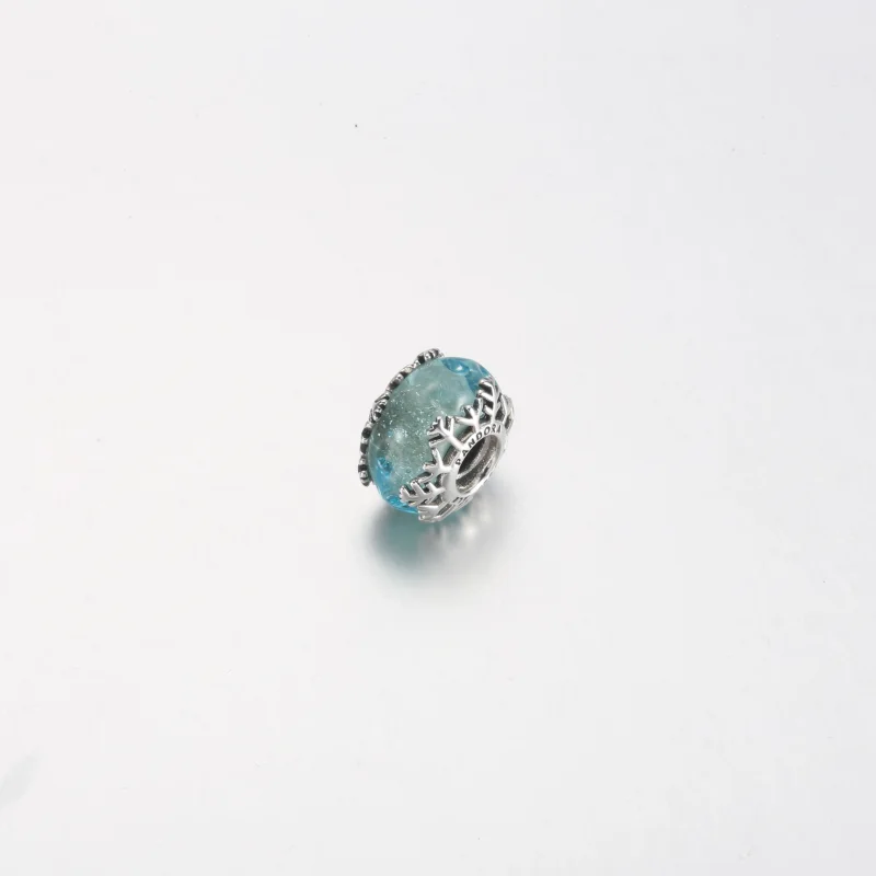 (image for) PANDORA Winter Blue Snowflake Murano Charm - 792377C00 - View 9