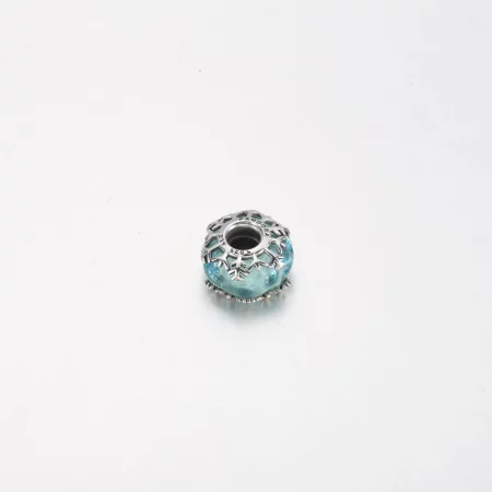 PANDORA Winter Blue Snowflake Murano Charm - 792377C00