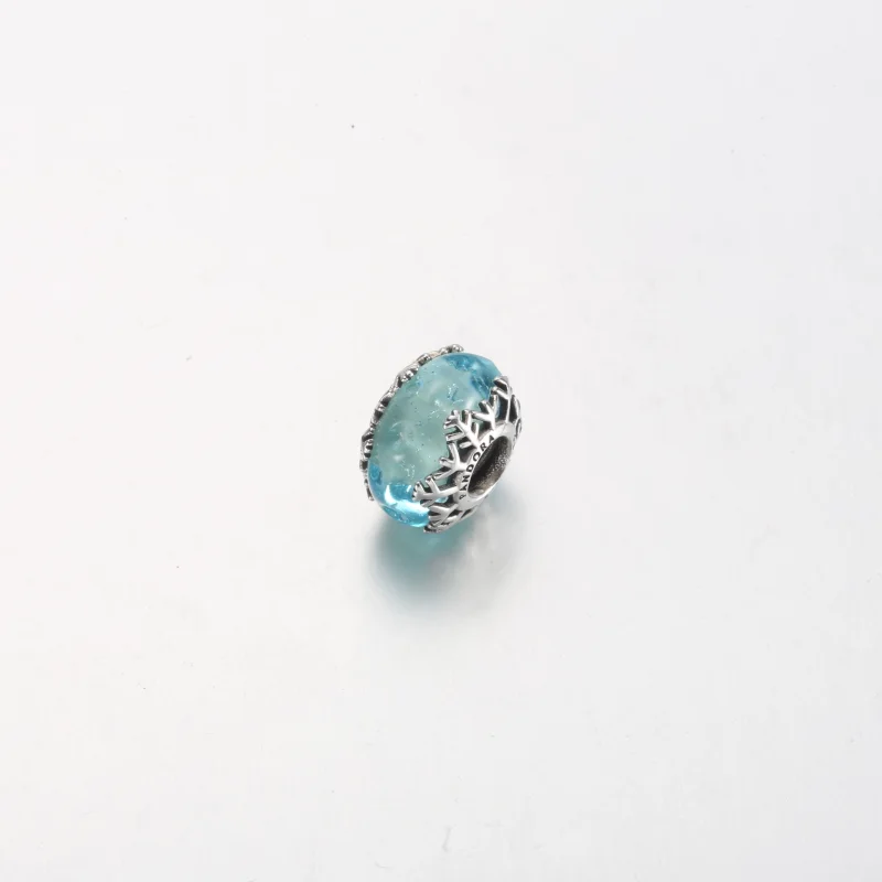 (image for) PANDORA Winter Blue Snowflake Murano Charm - 792377C00 - View 13