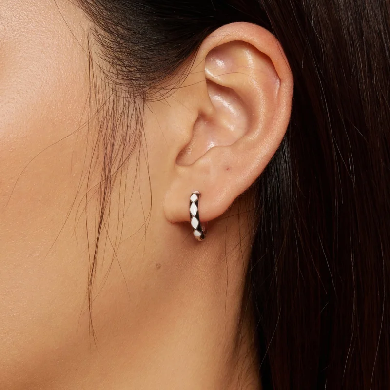 (image for) Pandora Style Diamond-shaped pattern Hoop Earrings - SCE1611-BK - View 6