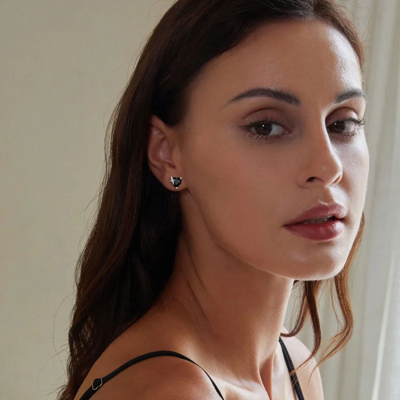 (image for) Pandora Style Retro Heart Studs Earrings - SCE1654 - View 6