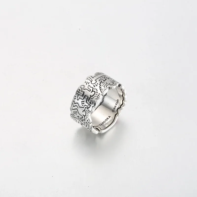 (image for) Keith Haring™ x Pandora Line Art Love & People Wide Ring - 192222C01 - View 3