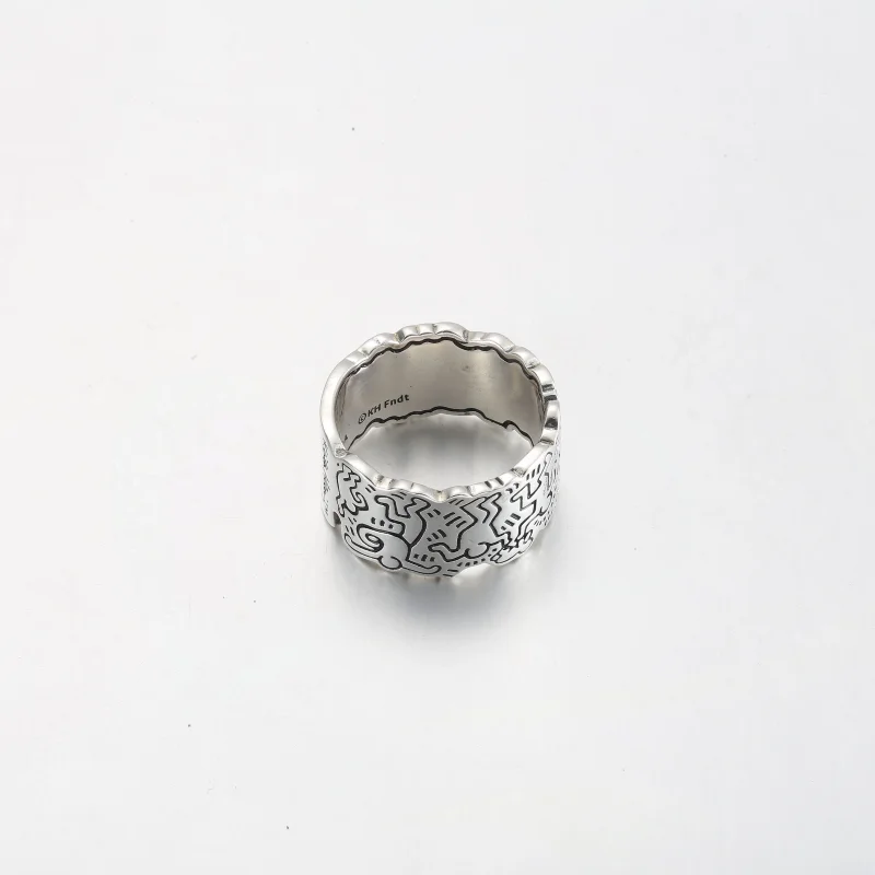 (image for) Keith Haring™ x Pandora Line Art Love & People Wide Ring - 192222C01 - View 5