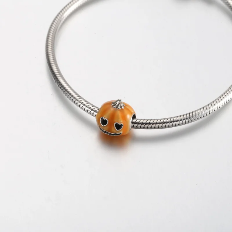 (image for) Pandora Glow-in-the-dark Spooky Pumpkin Charm - 792291C01 - View 5