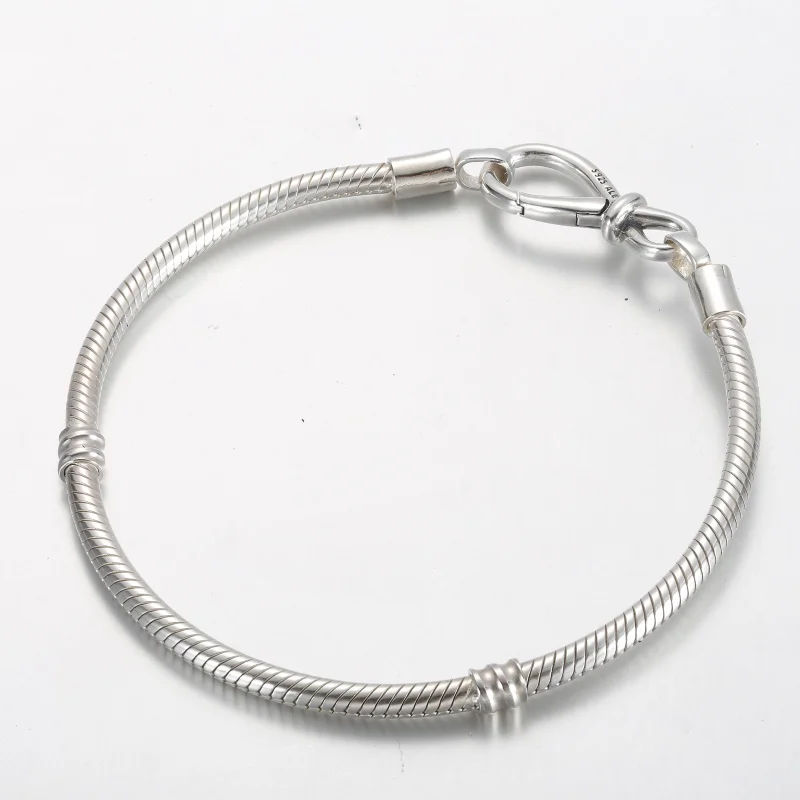 (image for) Pandora Moments Infinity Knot Snake Chain Bracelet - 590792C00 - View 3