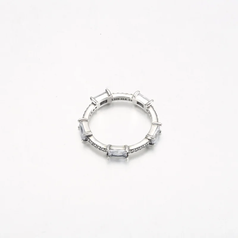 (image for) Pandora Rectangular Bars Sparkling Pavé Ring - 192397C01 - View 3