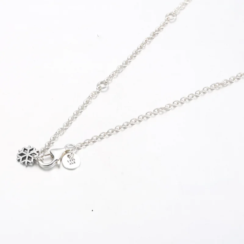 (image for) Pandora Sparkling Snowflake Pendant Necklace - 392371C01 - View 4