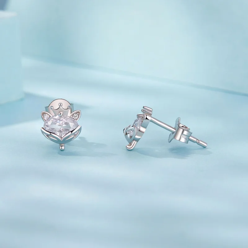 (image for) PANDORA Style Crown Fox Princess Earrings - SCE1708 - View 4