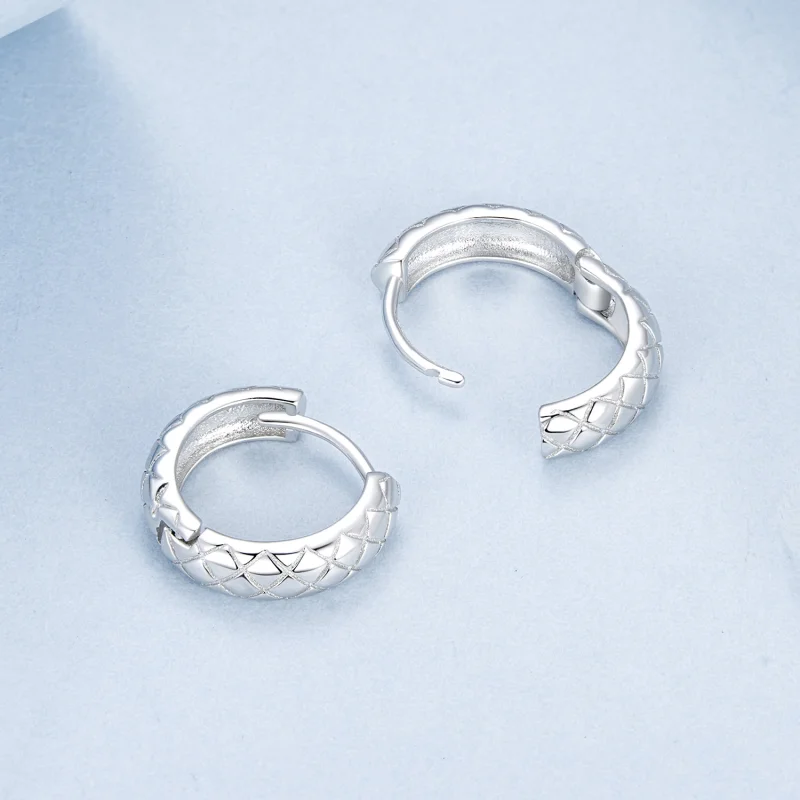 (image for) PANDORA Style Diamond Pattern Earrings - BSE983 - View 4