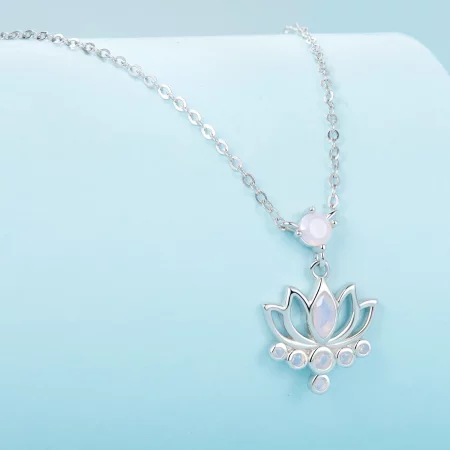 PANDORA Style Lotus Necklace - SCN520