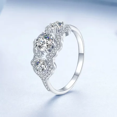 PANDORA Style Brilliant Star Ring - BSR584