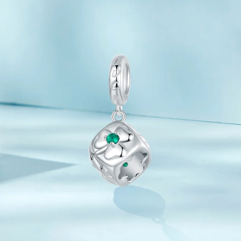 (image for) PANDORA Style Four Leaf Clover Dice Pendant - SCC2839 - View 2