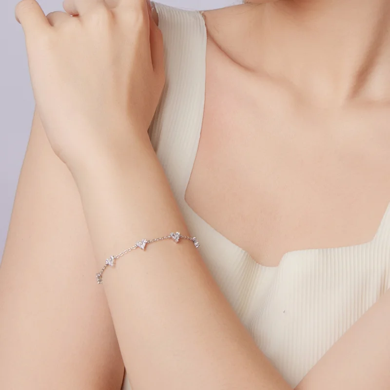 (image for) PANDORA Style Sparkling Cubic Zirconia Heart Chain Bracelet - BSB227 - View 7