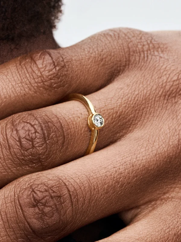 (image for) Pandora Era Bezel 14k Gold Lab-grown Diamond Ring - 152894C01 - View 2