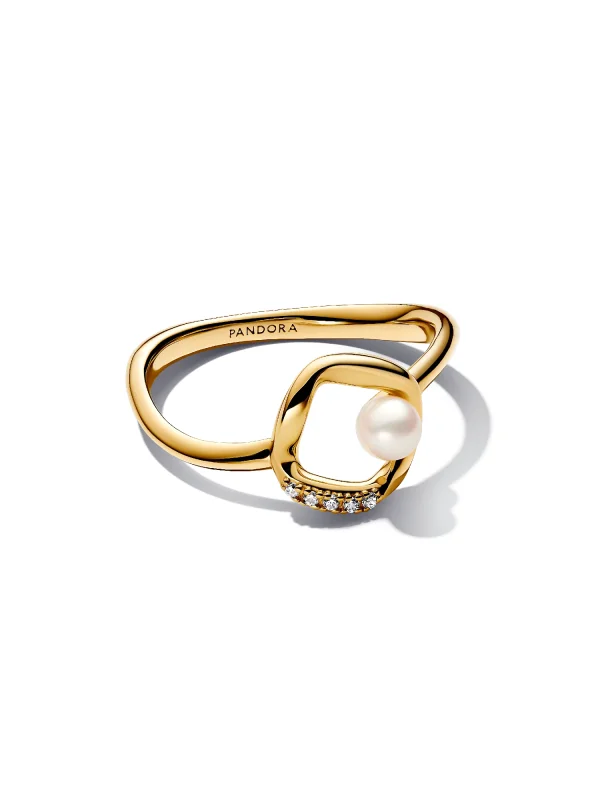 (image for) Pandora Organically Shaped Pavé Circle & Treated Freshwater Cultured Pearl Ring - View 4