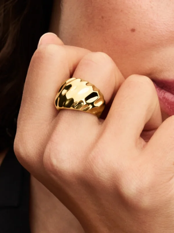 (image for) Pandora Rippled Statement Ring - 163884C00 - View 2