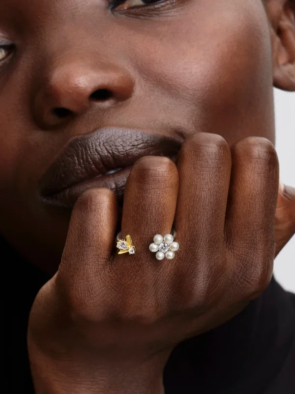 (image for) Pandora Bridgerton Bee & Treated Freshwater Cultured Pearl Flower Open Ring - 16 - View 2