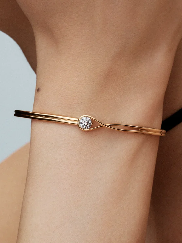 (image for) Pandora Infinite 14k Gold Lab-grown Diamond Bangle - 553221C01 - View 2