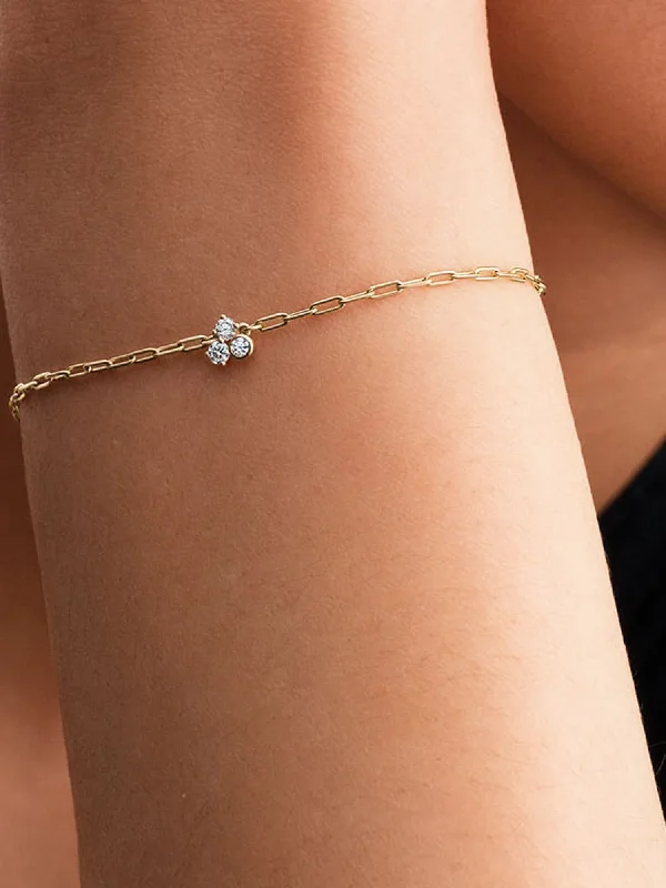 (image for) Pandora Era Bezel Lab-Grown Diamond Cluster Paperclip Chain Bracelet - 553731C01 - View 2