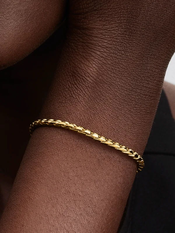 (image for) Pandora Round Clasp Wing Chain Bracelet - 564028C00 - View 2